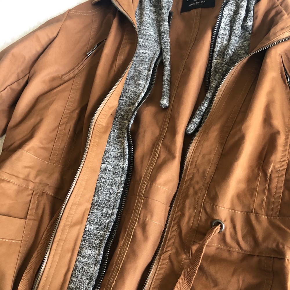 Jacket - Picture 4 of 4